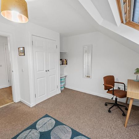 Stunning 2Br Loft Apt In Oban - Sea Views Buitenkant foto